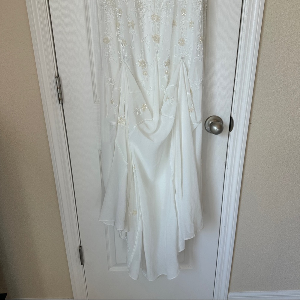 BHLDN White Lace Spaghetti-Strap Wedding Dress - Picture 10 of 16
